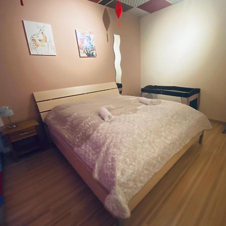 Апартаменты Flat For Up To 4 People In Dresden-Striesen Экстерьер фото